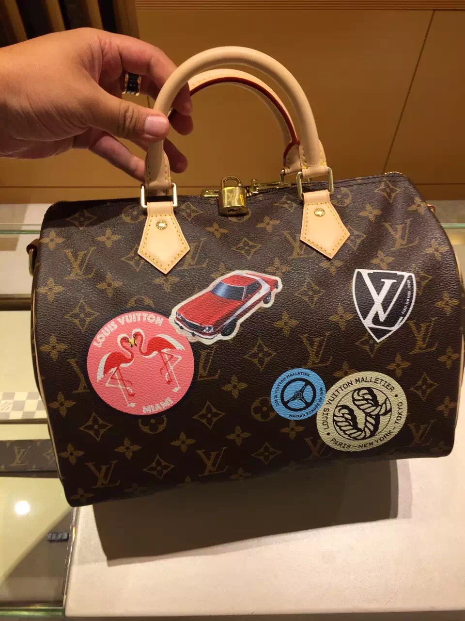 Louis Vuitton Speedy Bandouliere 30 World Tour Bag M43231